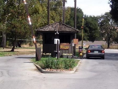 San Benito Rv & Camping Resort Paicines Kültér fotó